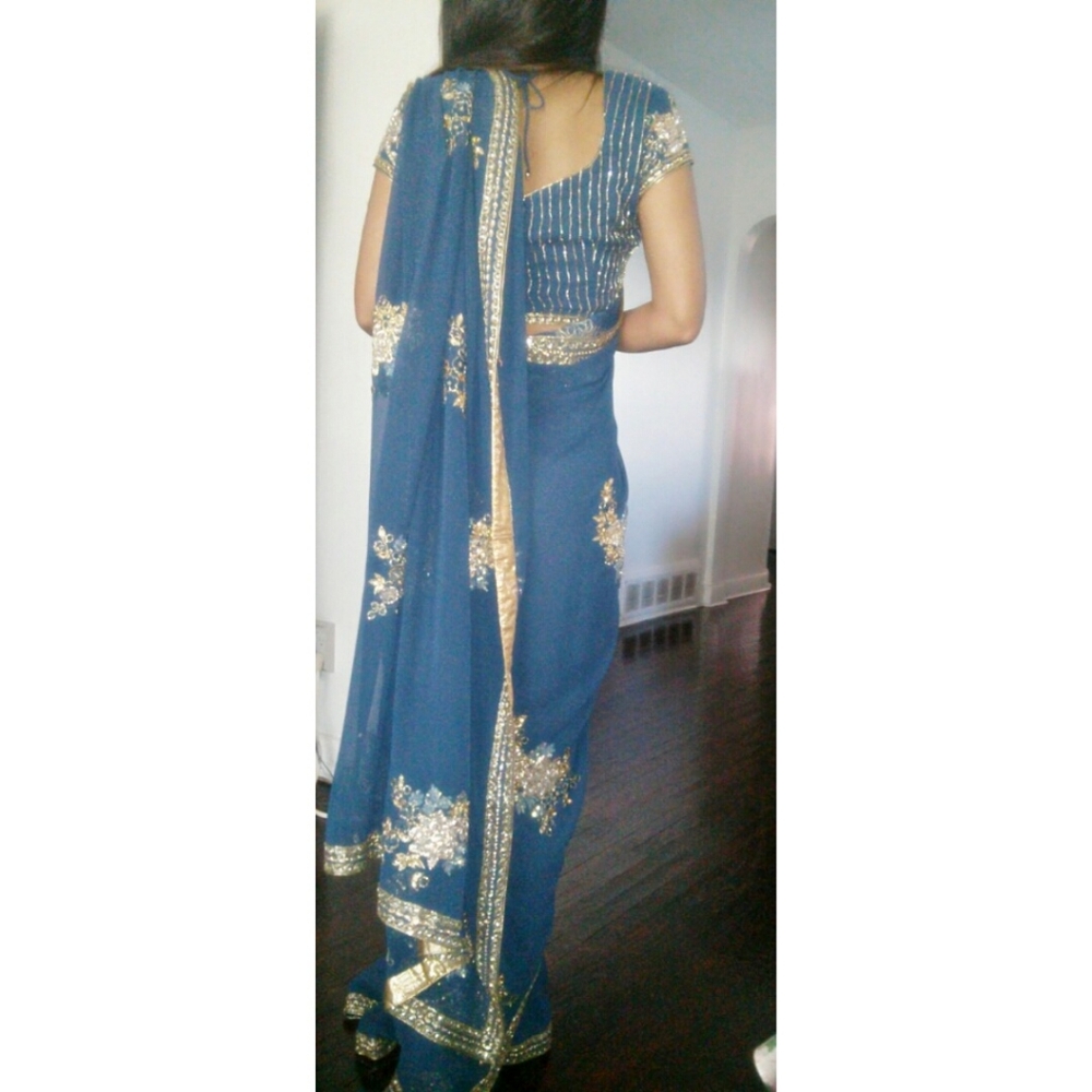 Light Blue Saree - Picture 5 of 5